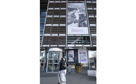 affiche expo gare aix en provence 2022